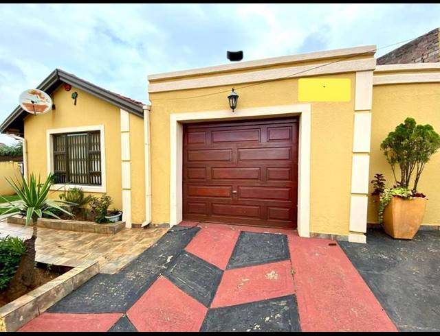 3 BEDROOM PROPERTY TO RENT IN ZONDI